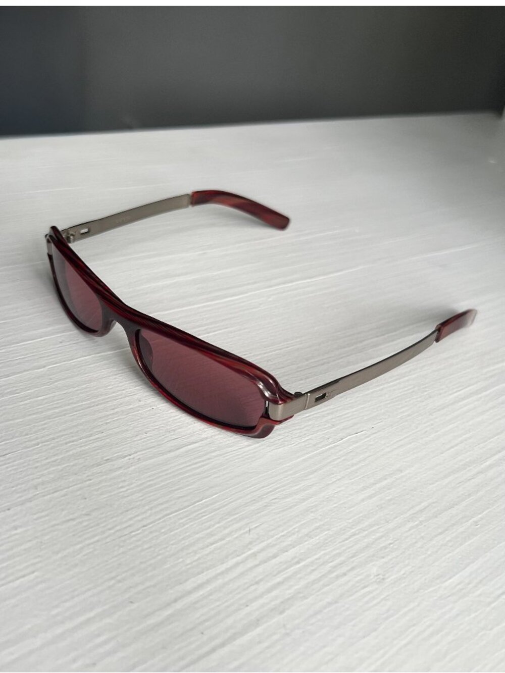 Vintage GUCCI Sunglasses Burgundy Red Rectangle GG 2555/S Italy with Case Y2K